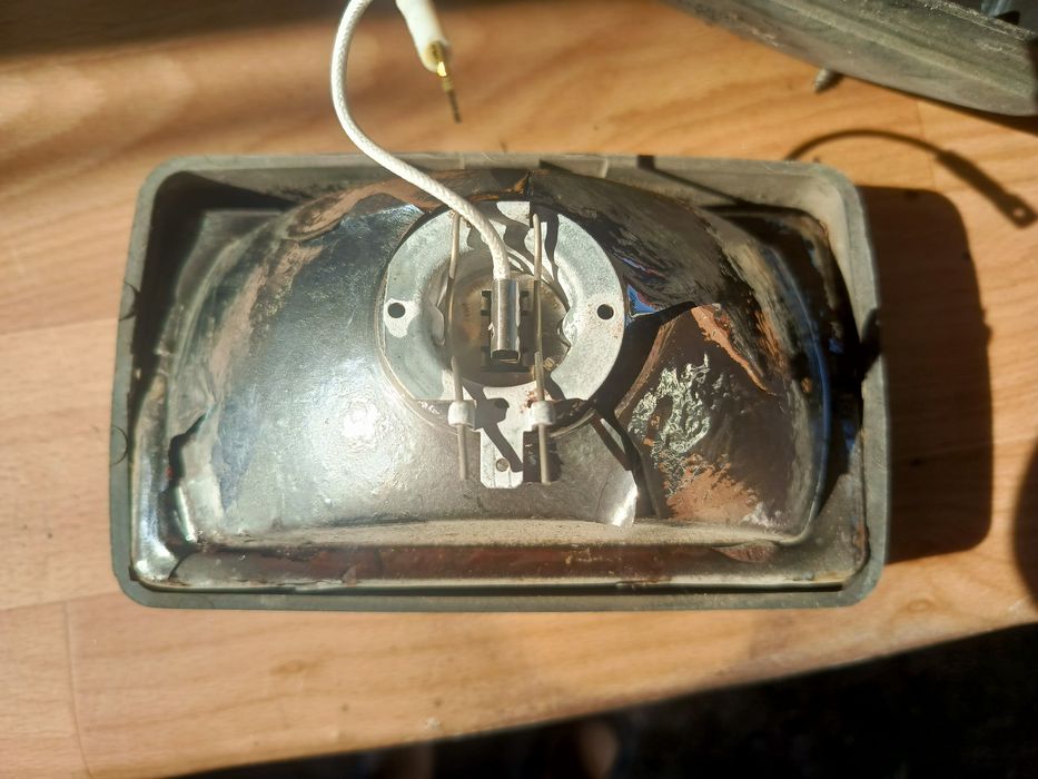 Продам рабочий свет komatsu