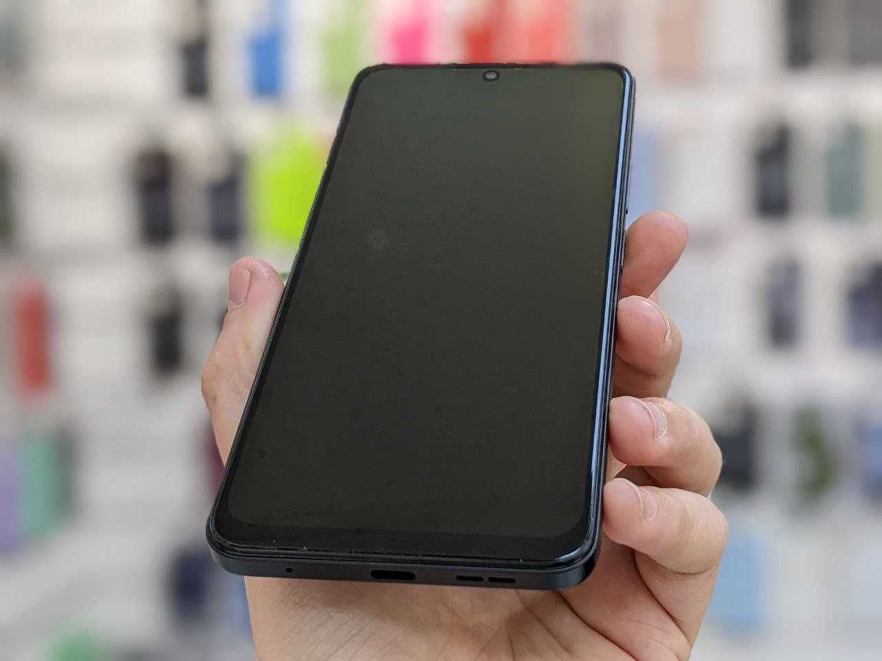 Чудовий Телефон Xiaomi Redmi 12 4/128 Gray