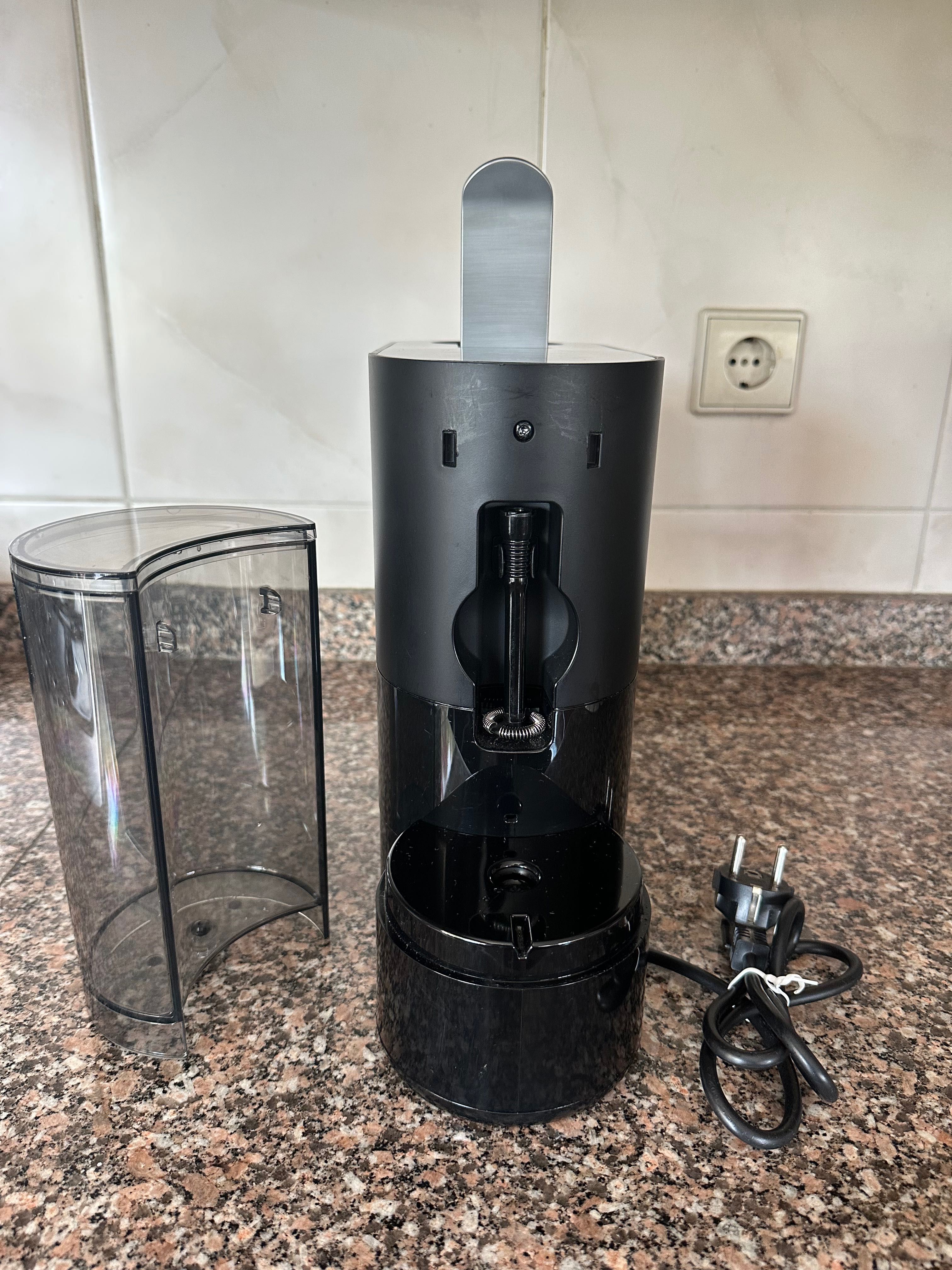 Máquina de Café KRUPS Nespresso Preto