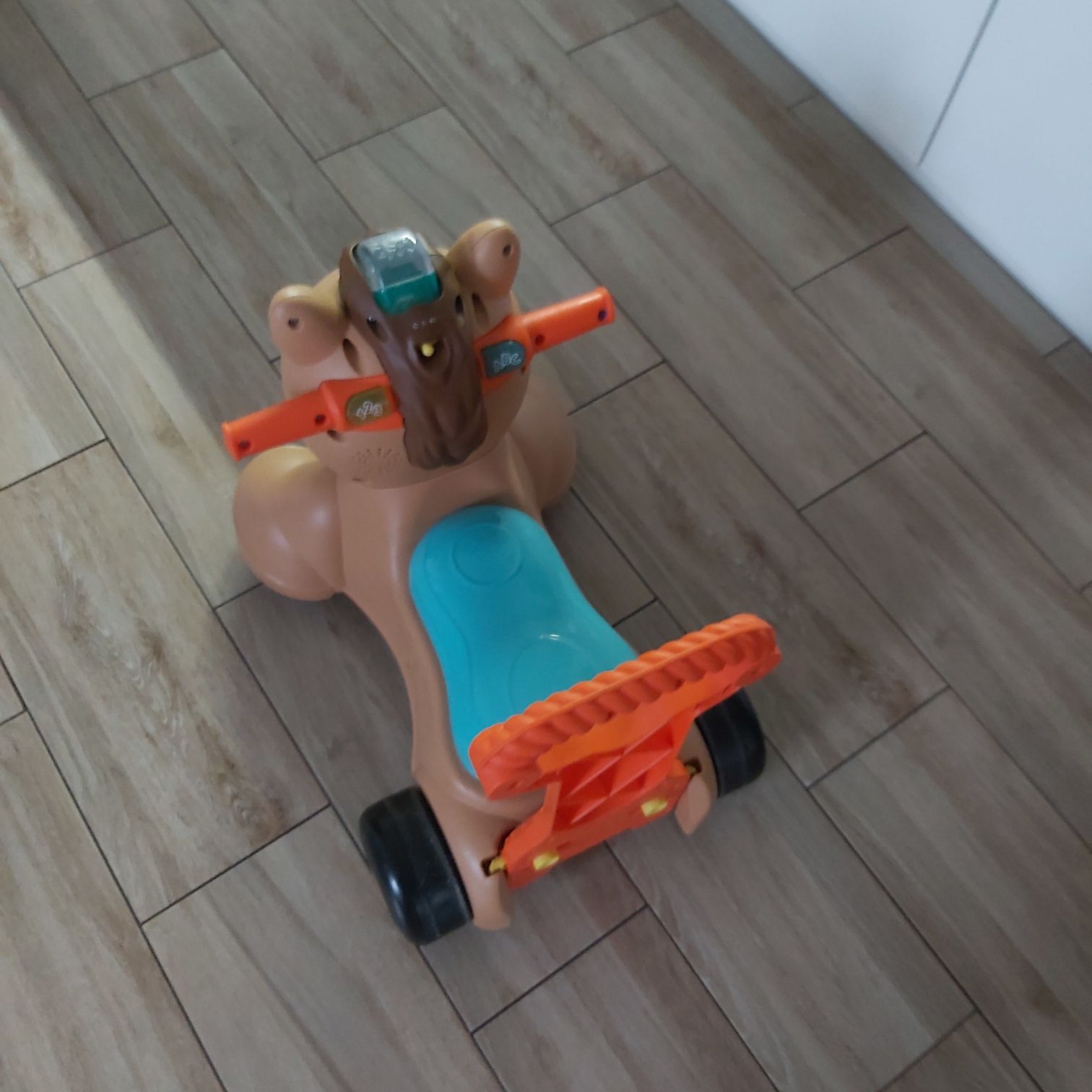 Sprzedam konik Fisher price