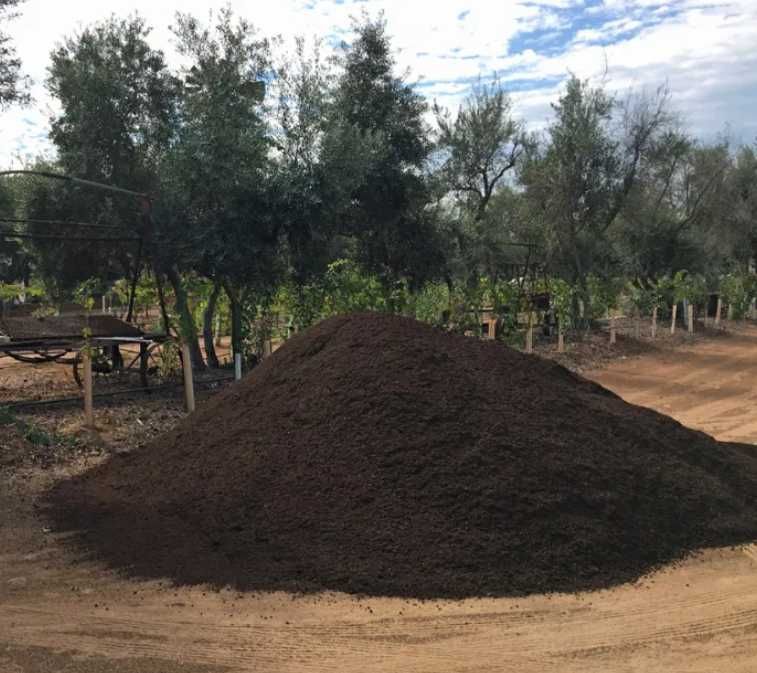 Ziemia ogrodowa/humus/ ziemia PRZESIEWANA transport