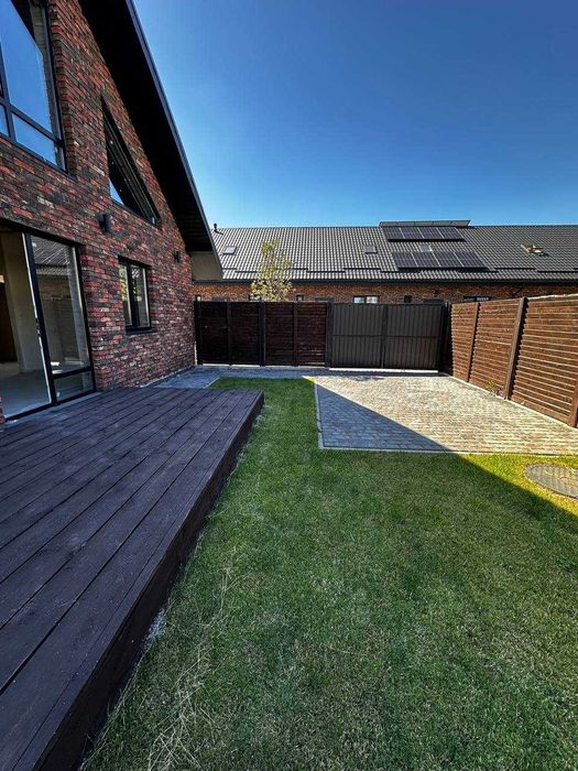Продаж | Спарка від Забудовника | Баварська кладка | 130 м2, 3.3 сотки
