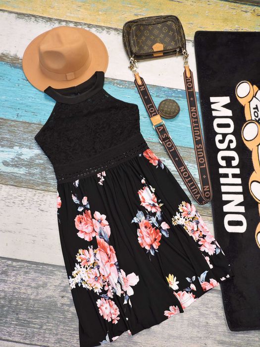 Body Flirt czarna sukienka koronka kwiaty S/M