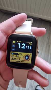 Nowy smartwatch unisex