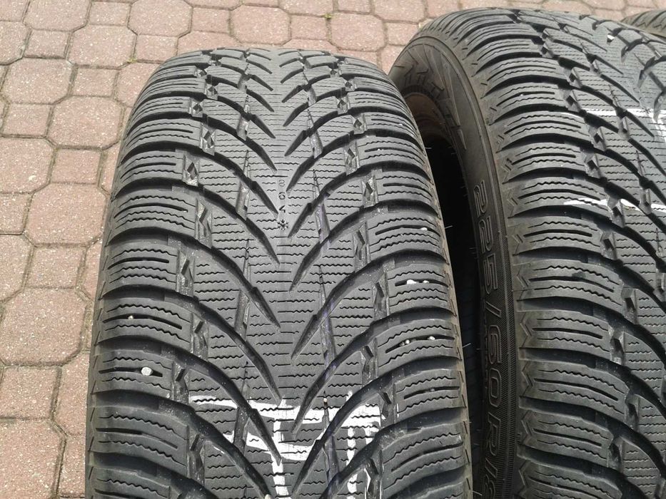 225/60R18 4x7.5mm 2021r Nokian