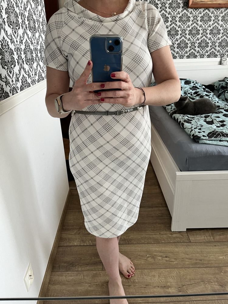 Sukienka Pretty Girl rozmiar M