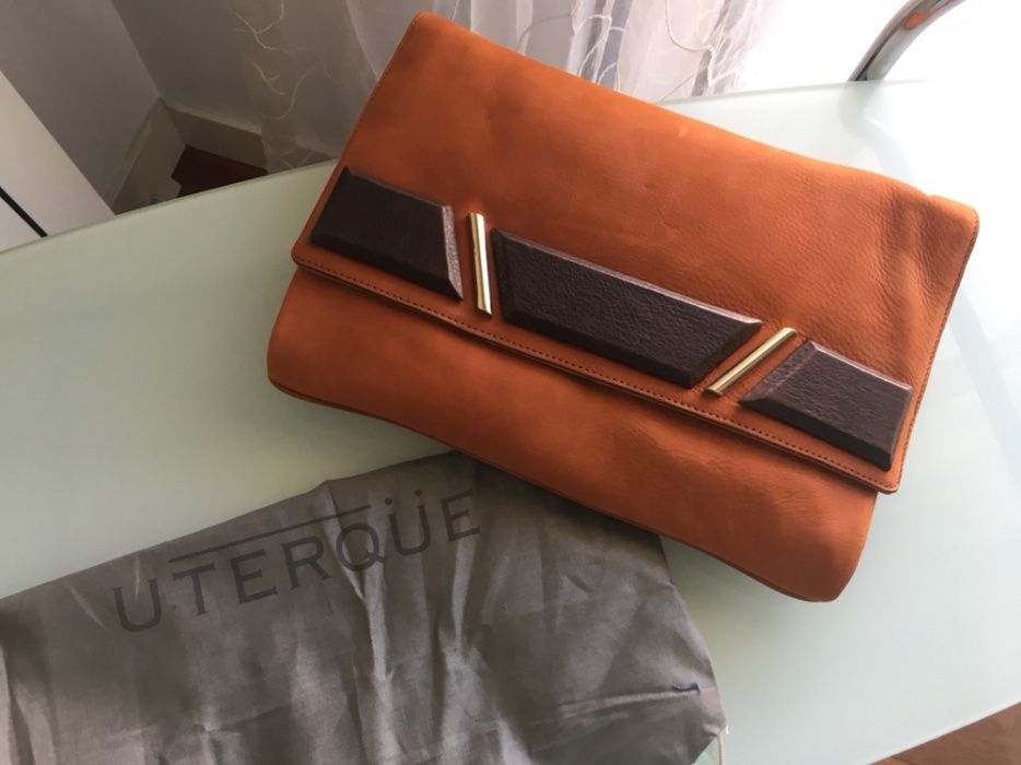 Clutch Uterque castanha camurça