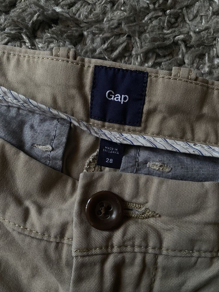 Шорти бермуди Gap