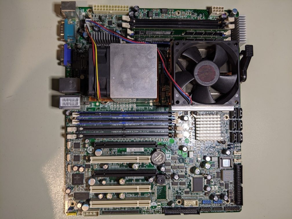 Сервер ddr2 opteron 2378