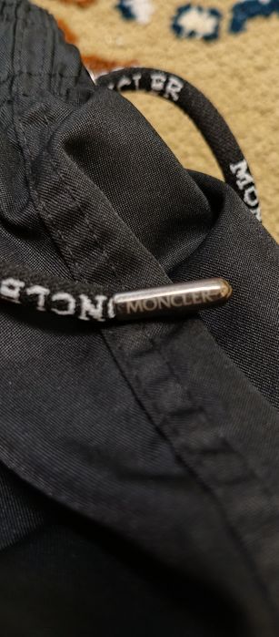 Moncler мужские шорты (оригинал), состояние 9/10