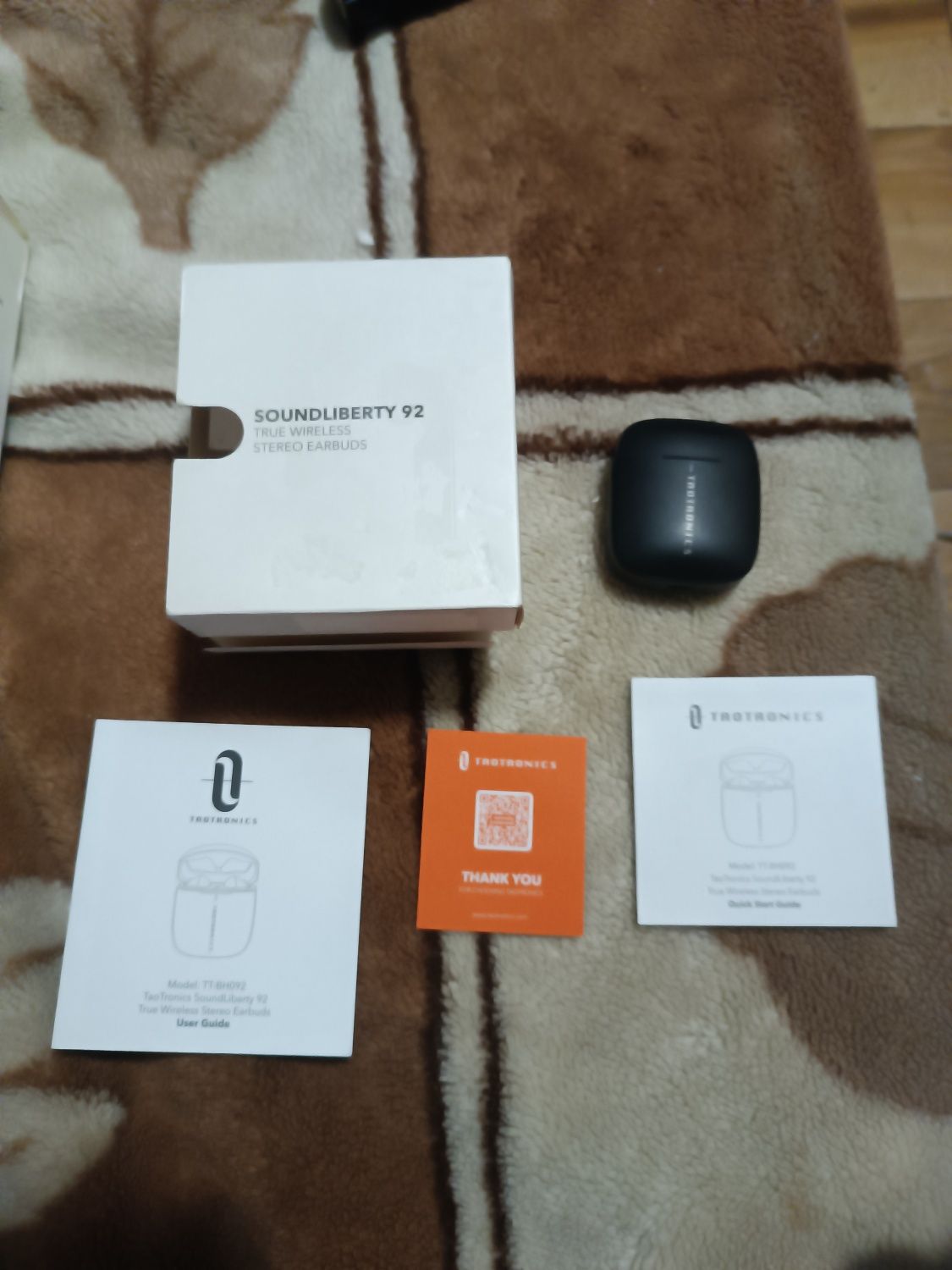 Wodoodporne słuchawki douszne TaoTronics SoundLiberty 92 Bluetooth - c