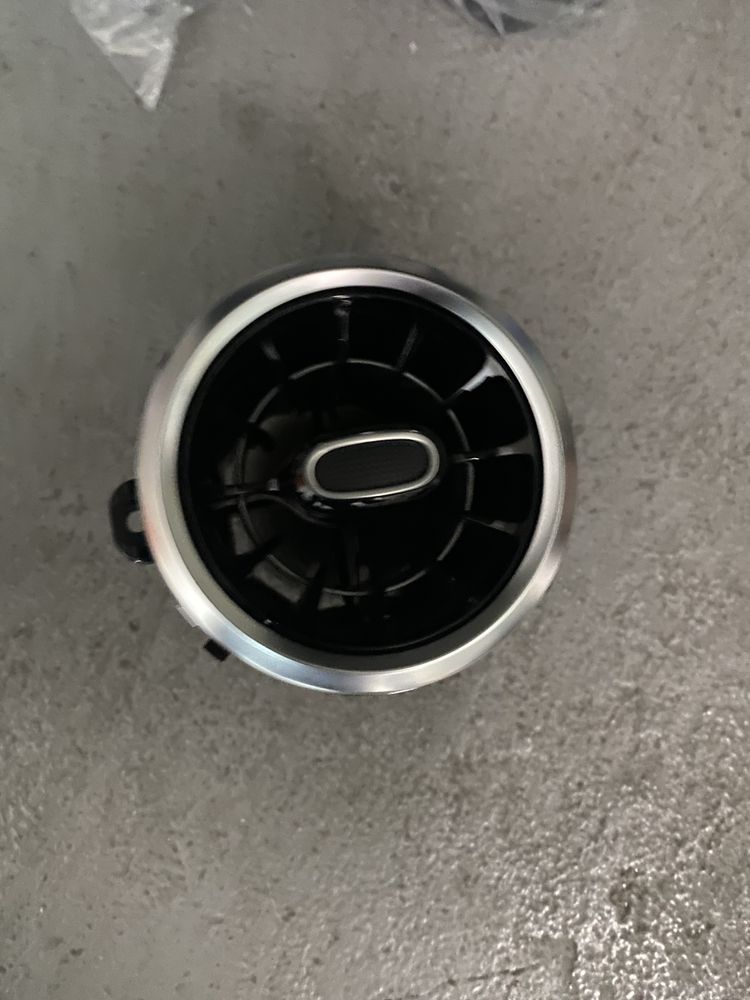 Grelhas de ventilacão Mercedez