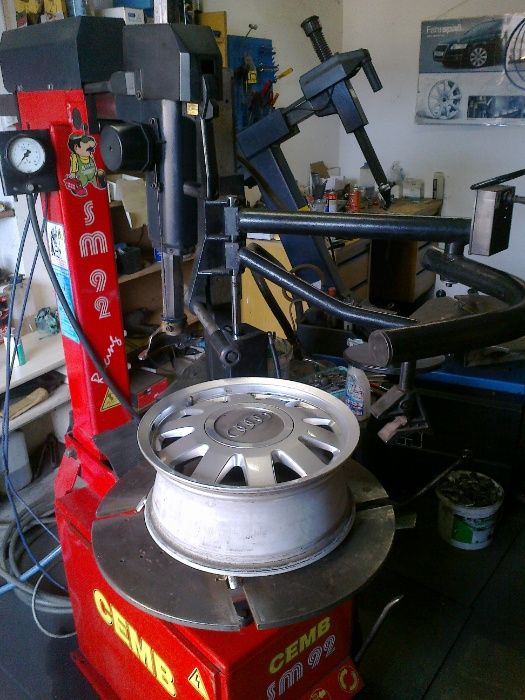 4 opony 235/50/18 Continental Kobiór