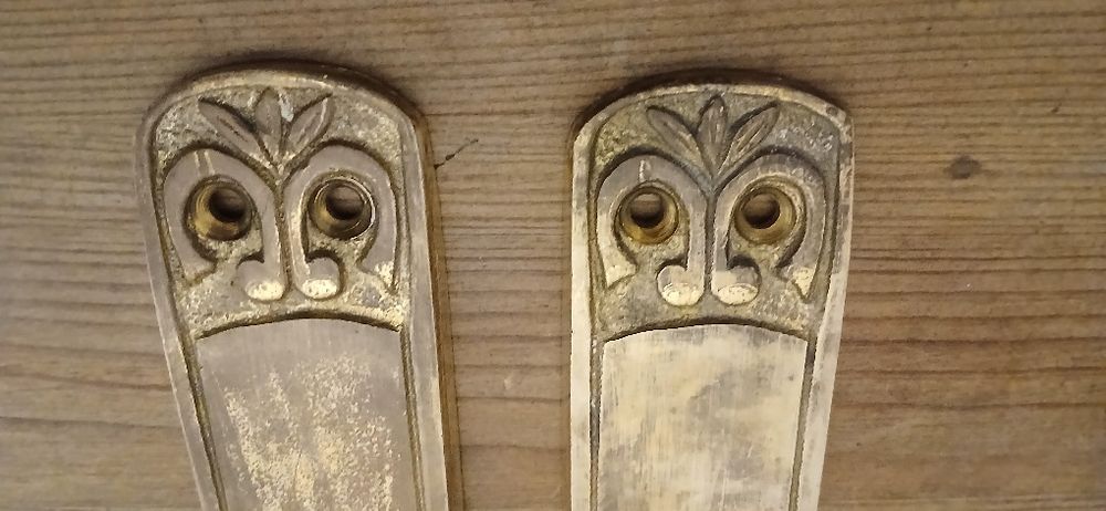 Stare okucia szyldy drzwiowe, mosiądz grube