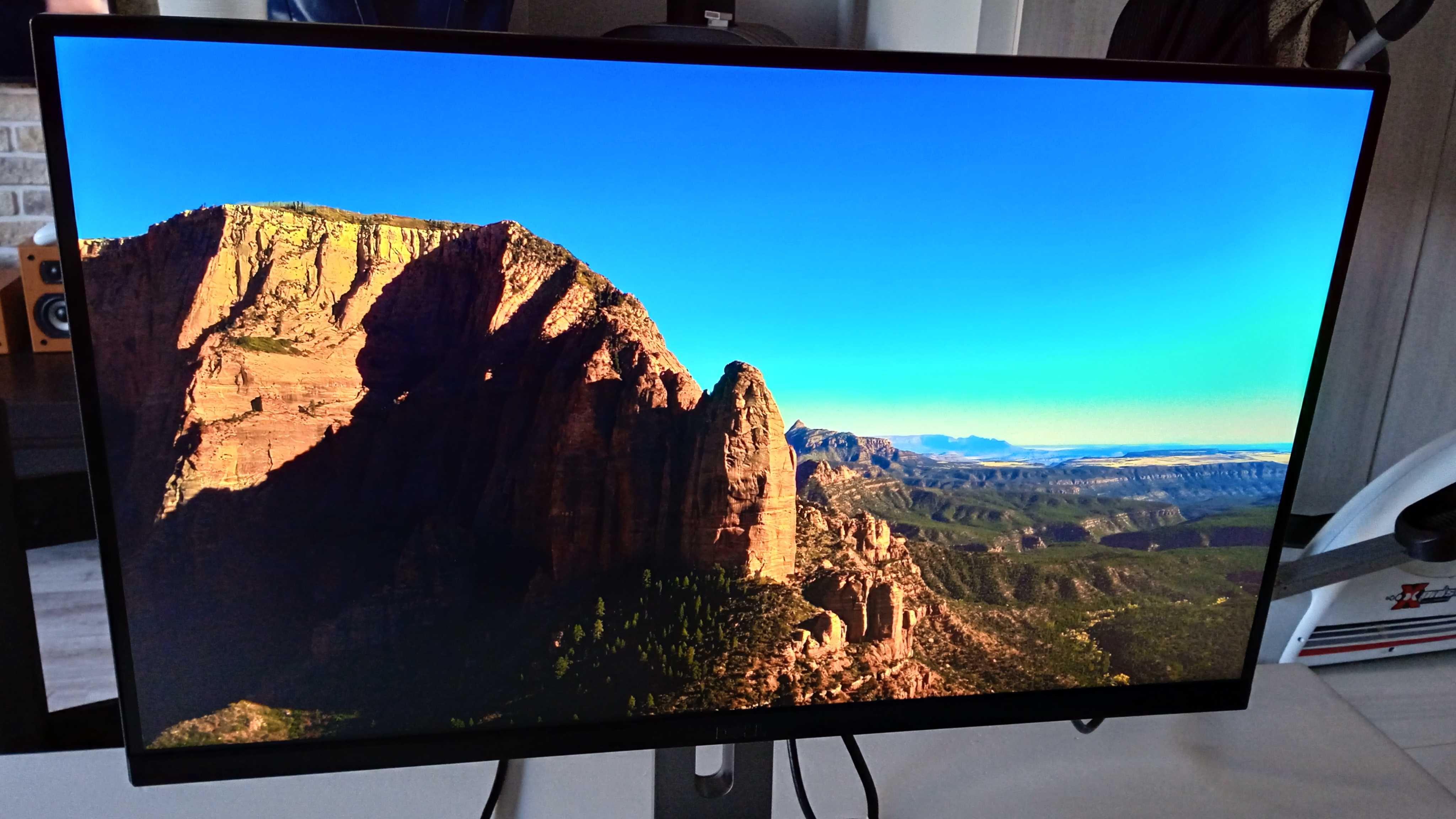 Monitor Dell U2515Hc 2K 2560 x 1440 IPS