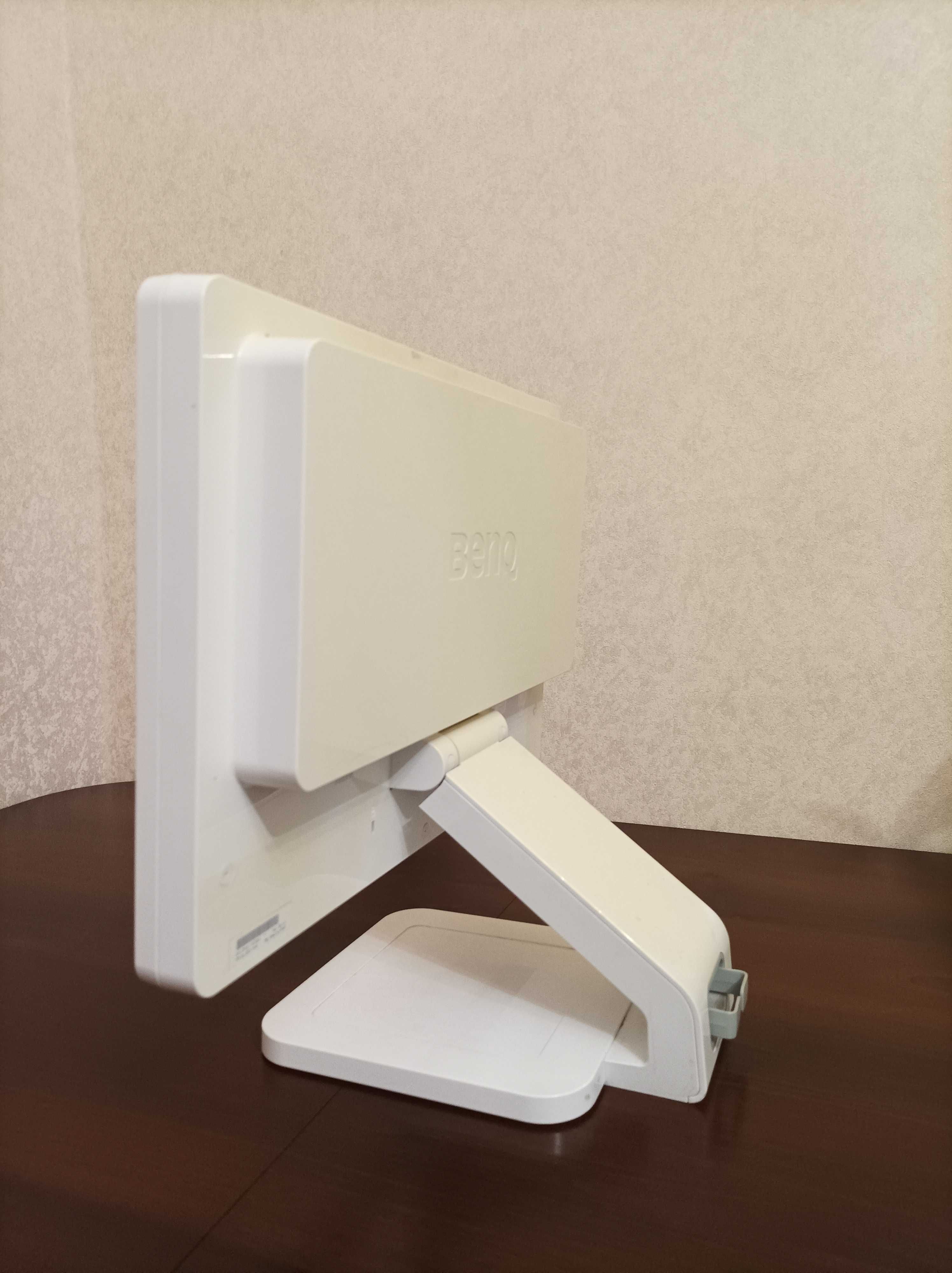 Монітор BENQ FP93VW
