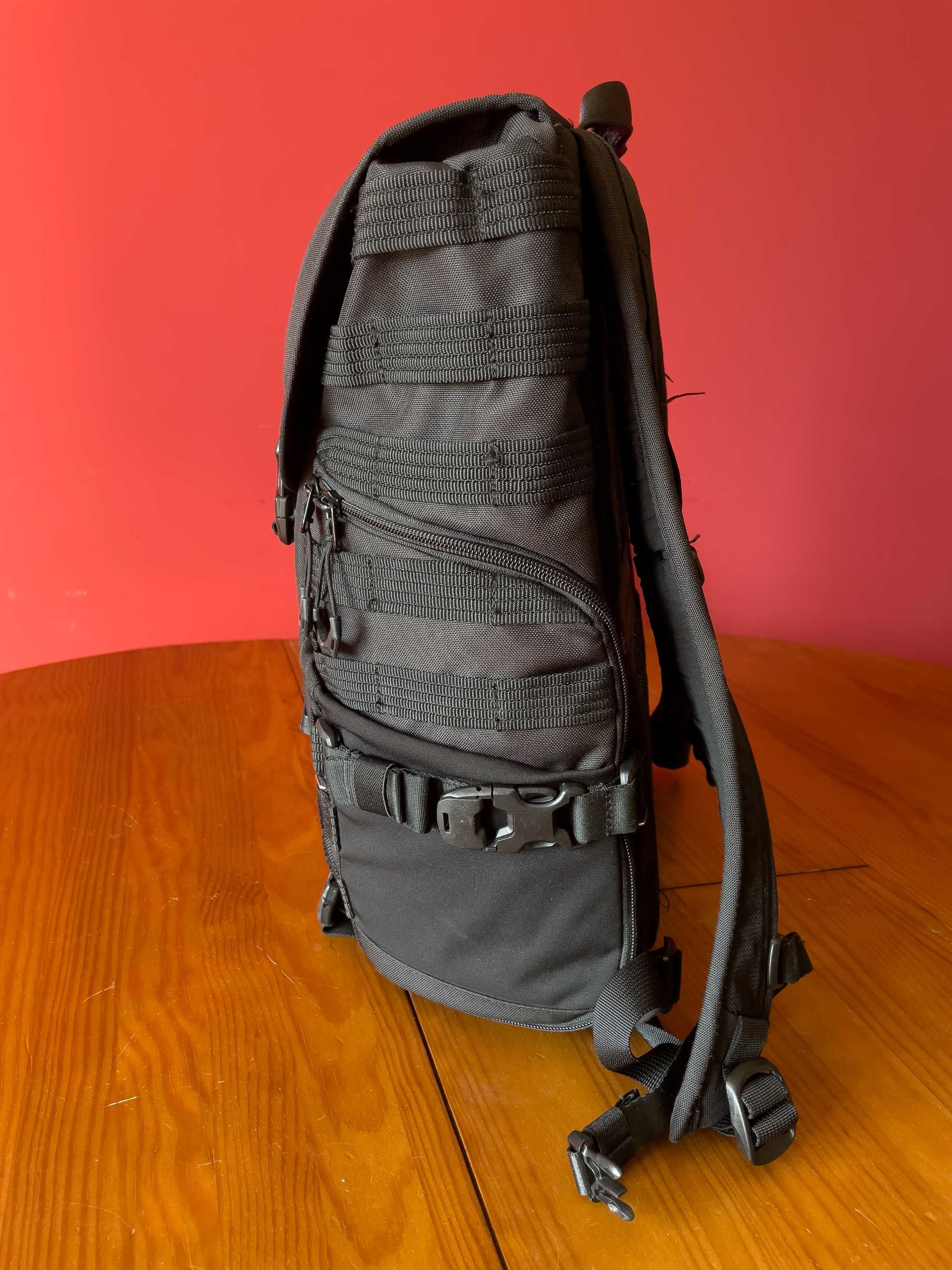 Lowepro Protactic BP 300 AW II