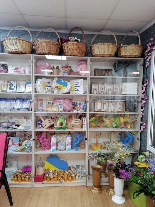 Продам діючий квітковий бізнес