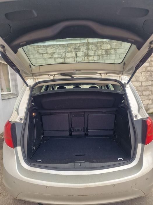 Opel Meriva 2011 максимальна коплектація