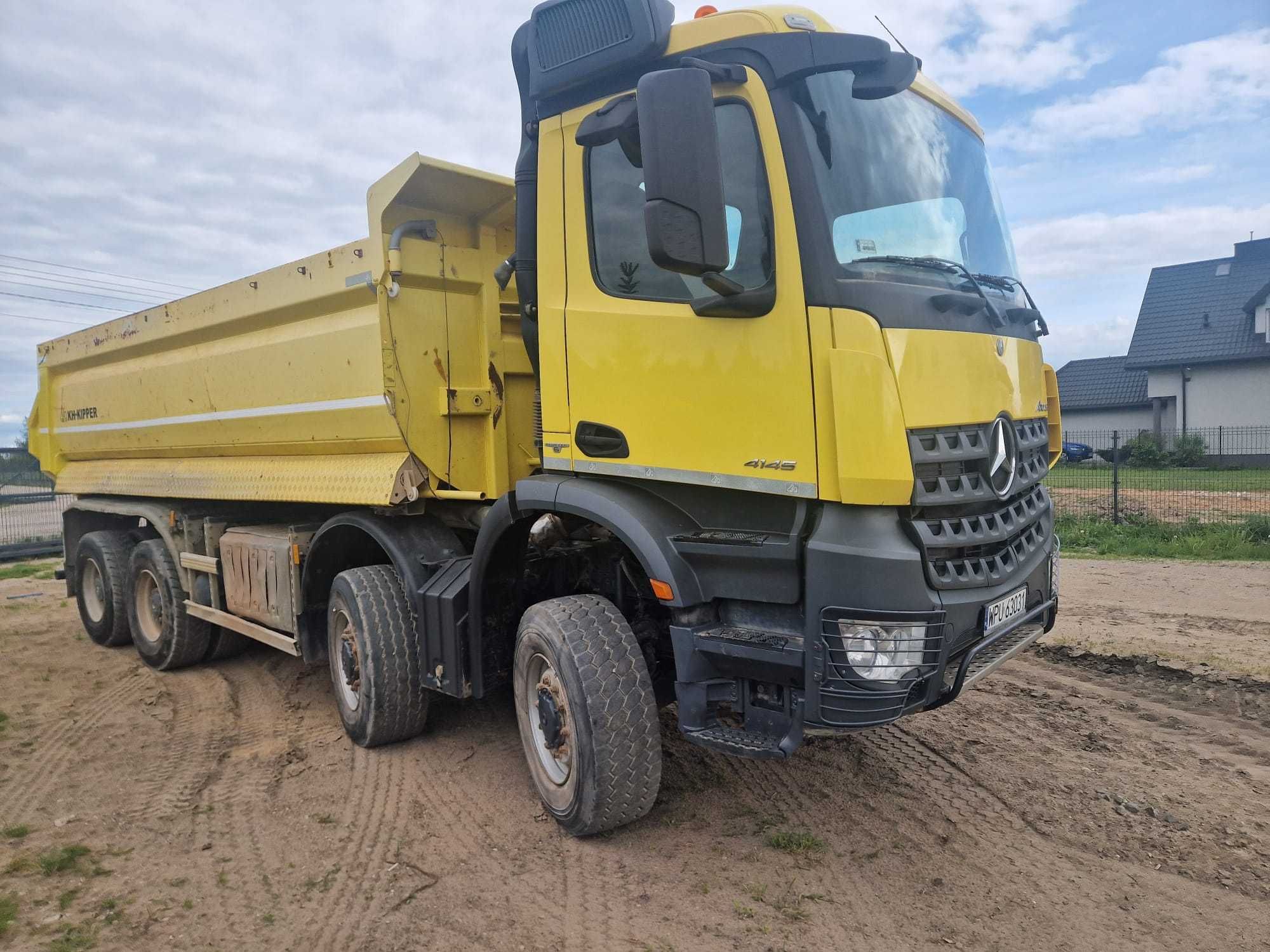 Mercedes AROCS 8x8 samochód ciężarowy wywrotka BARDZO NISKI PRZEBIEG