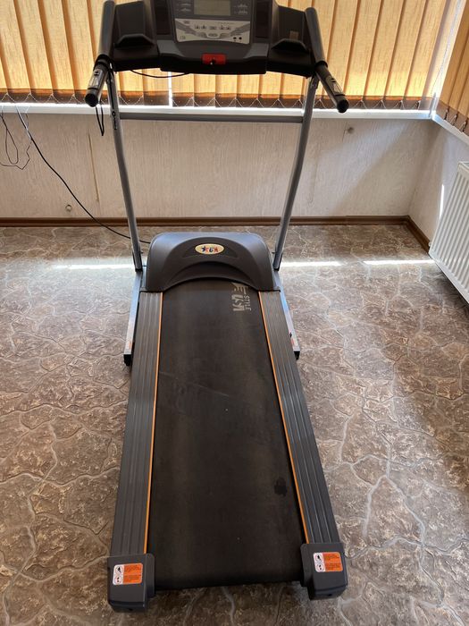 Продам беговую дорожку б/у