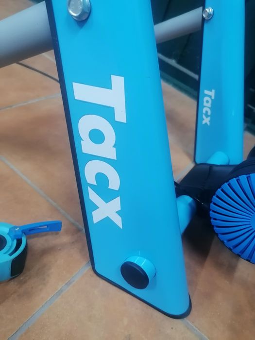 Vendo rolo Tacx bom estado