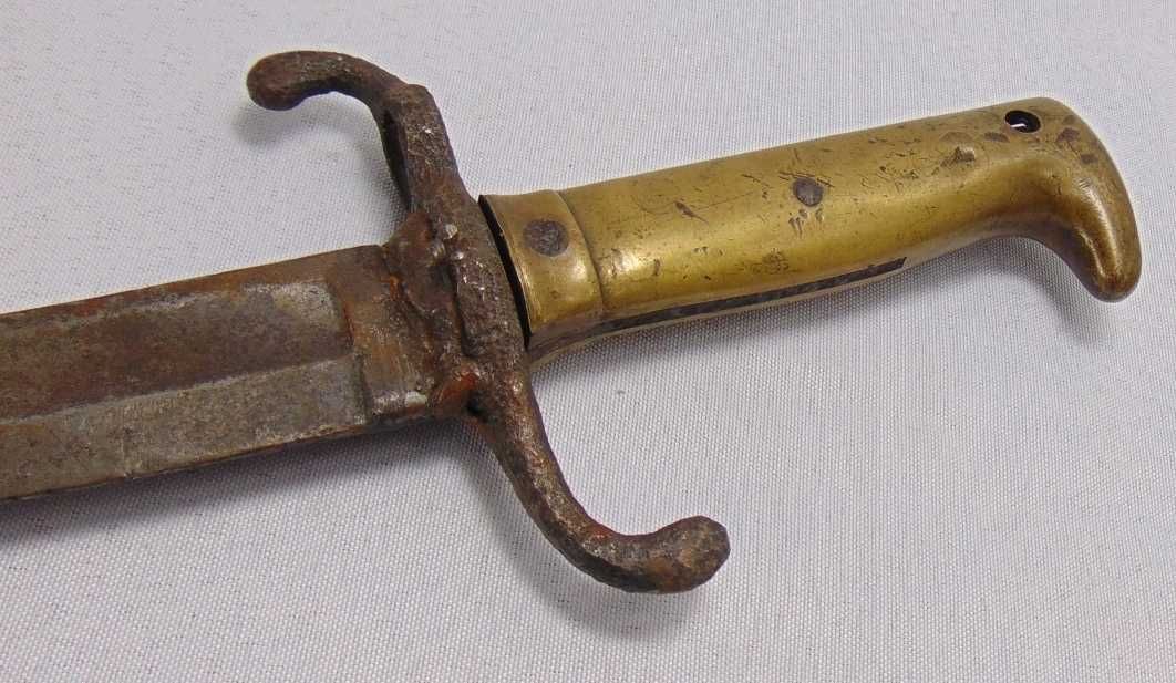 Bagnet m71 przerobiony na szablę