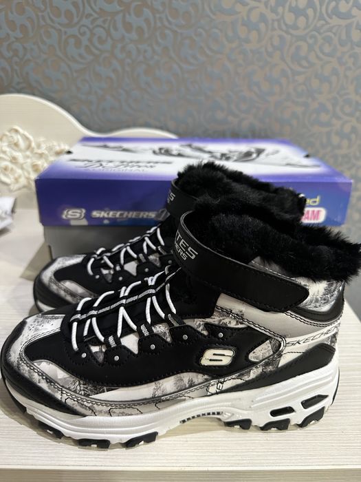 Skechers зимові 27,5 37 37,5