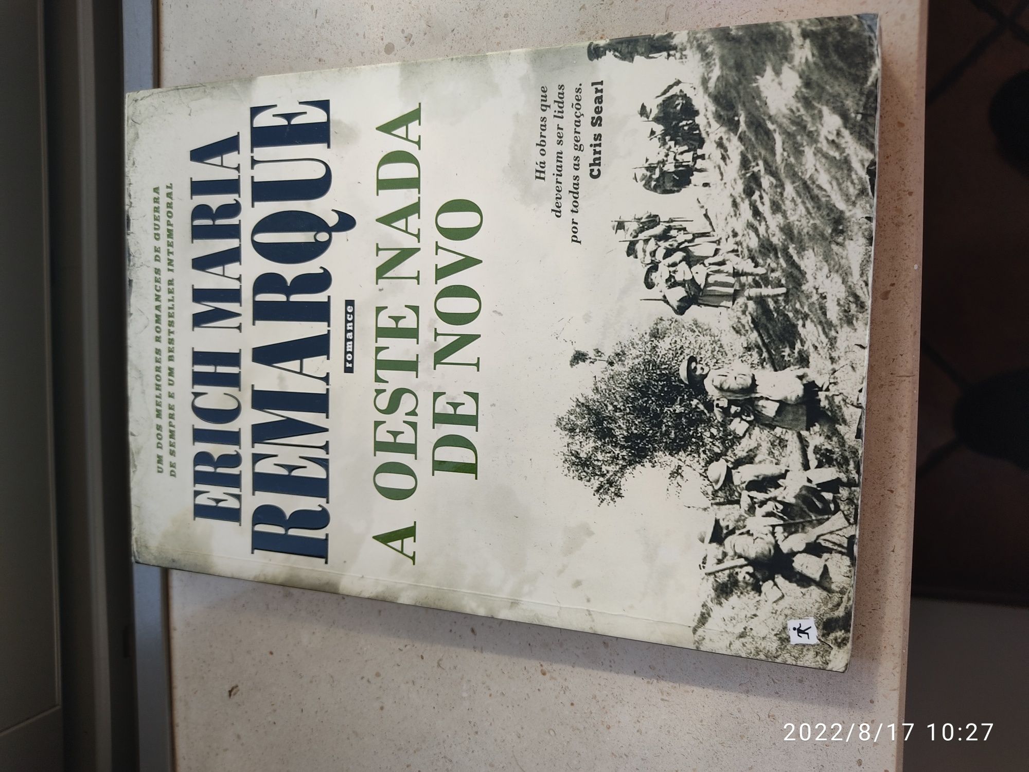 Vários livros do plano nacional de leitura