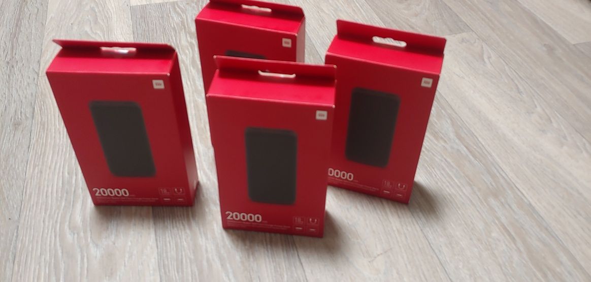 Продам повербанк Xiaomi (power bank) Redmi 20000mah 18w