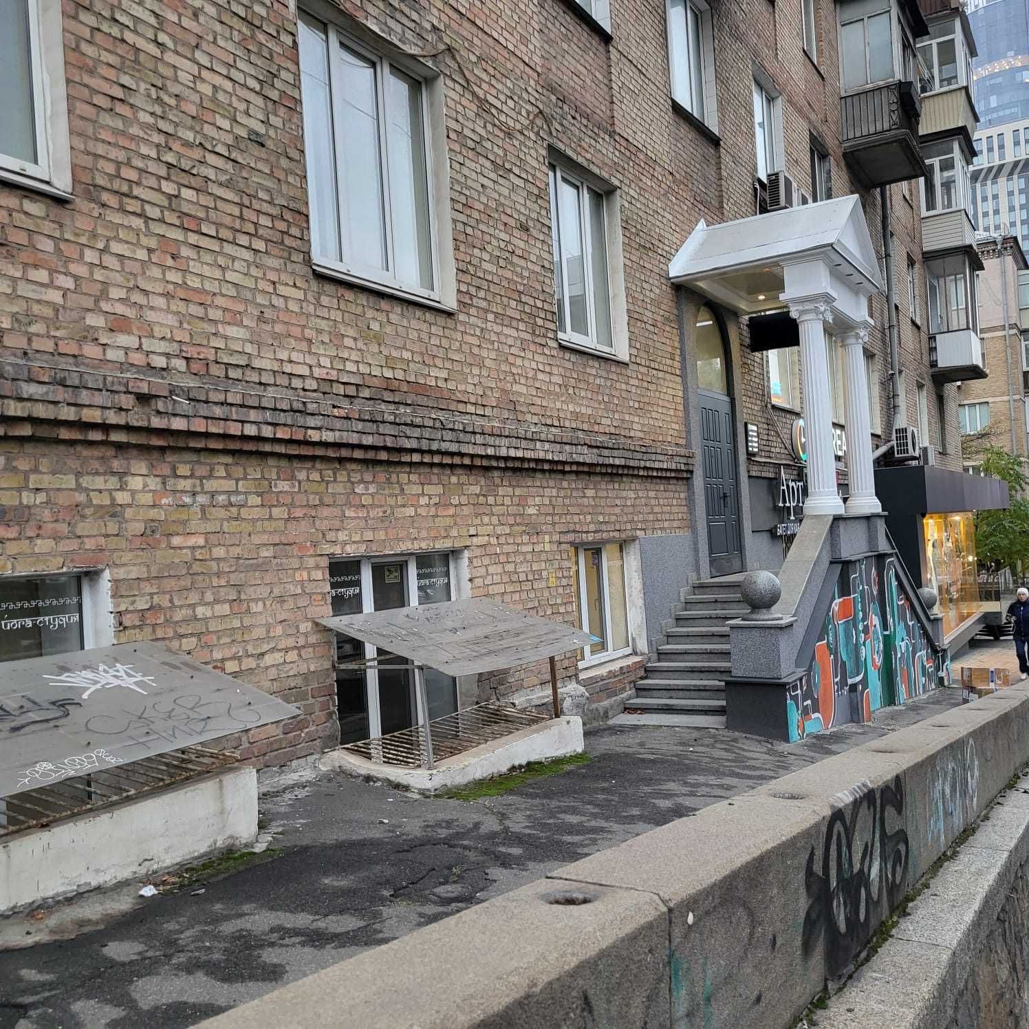 Від власника! Оренда під офіс/магазин 191 м ФАСАДНЕ бул. Л. Українки,6