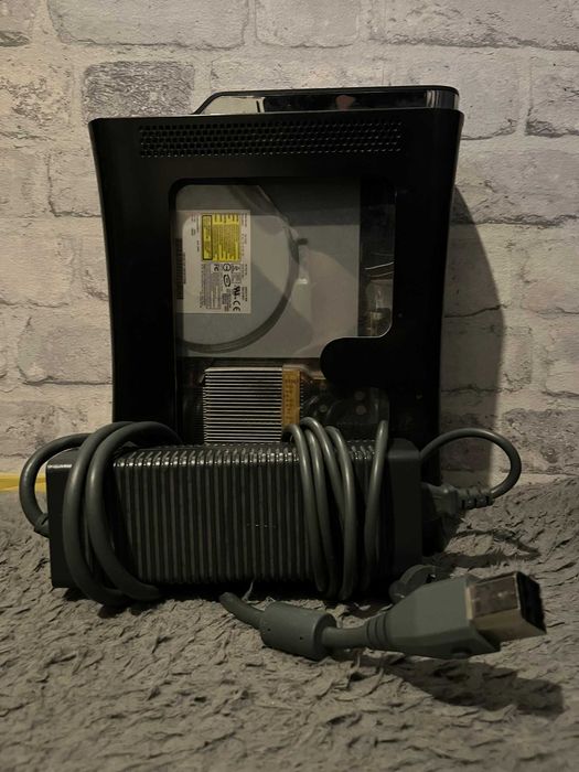 Xbox 360 Elite 120gb