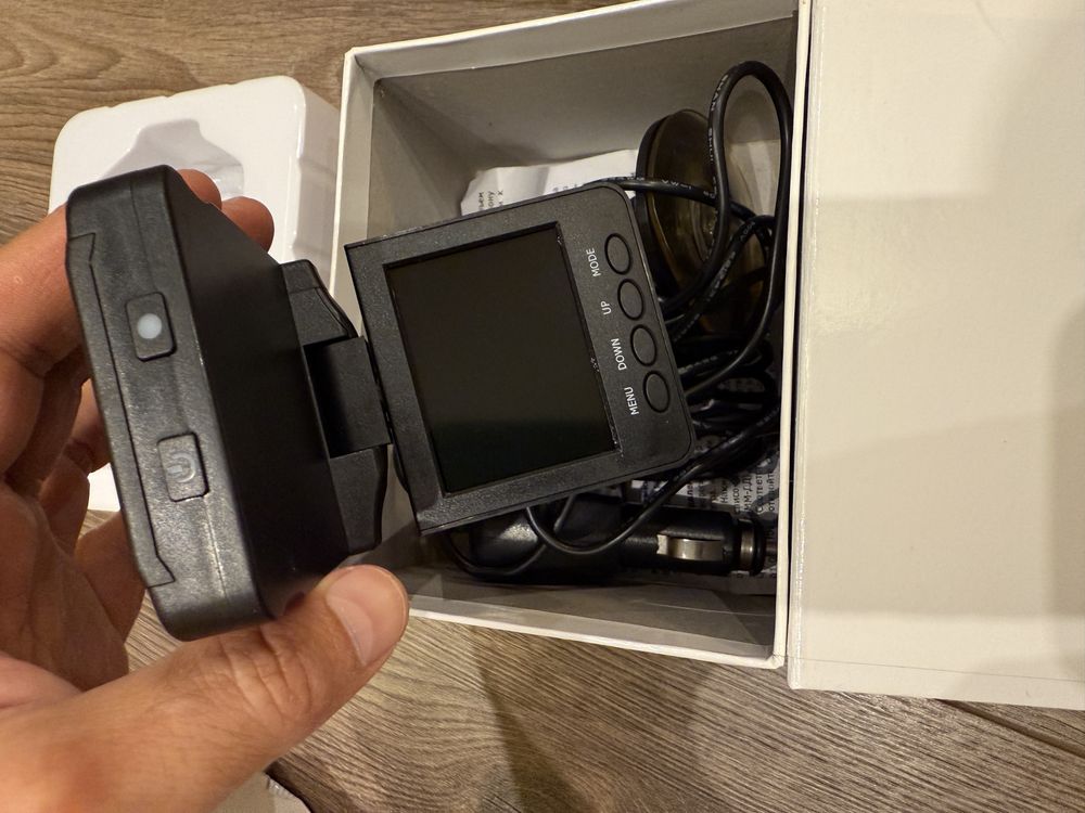 Видеорегистраторы, GPS-навигаторы Garmin