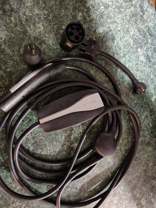 Зарядка для Tesla