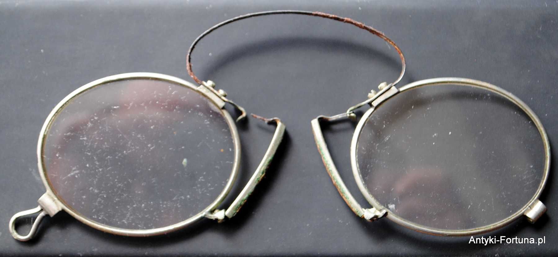 Stare okulary , binokle