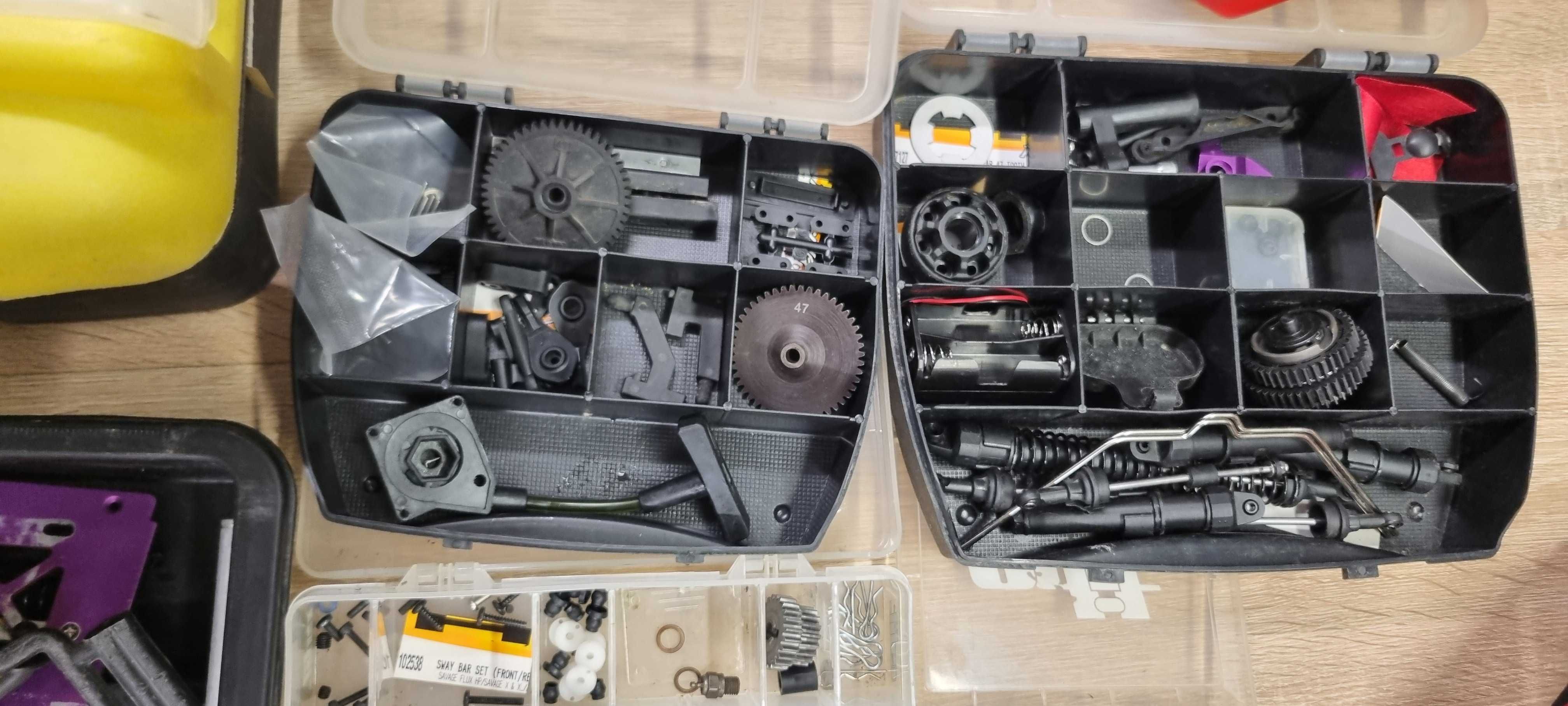 HPI Savage 4.6 + dużo części tuning