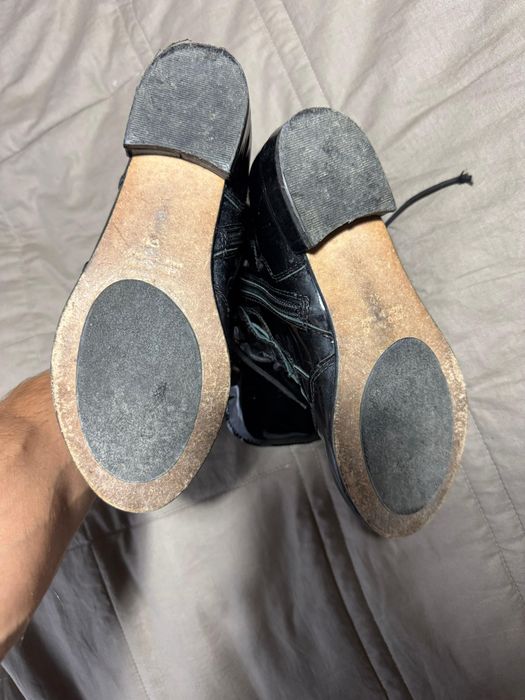 Лакіровані черевики