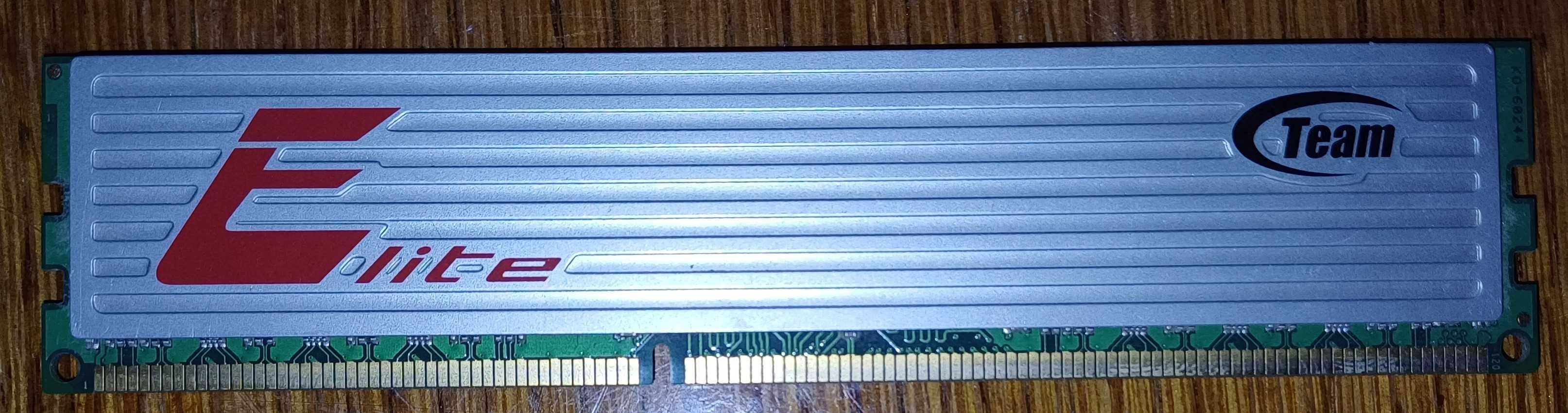 Оперативна пам'ять Team (DIMM, DDR3, 2Gb, 1333MHz, TED32G1333HC9BK)
