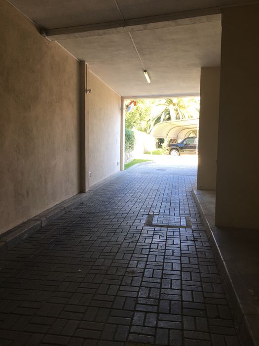 Lugar de Garagem - Ramalde / Aldoar / Porto / R. Antunes Guimarães