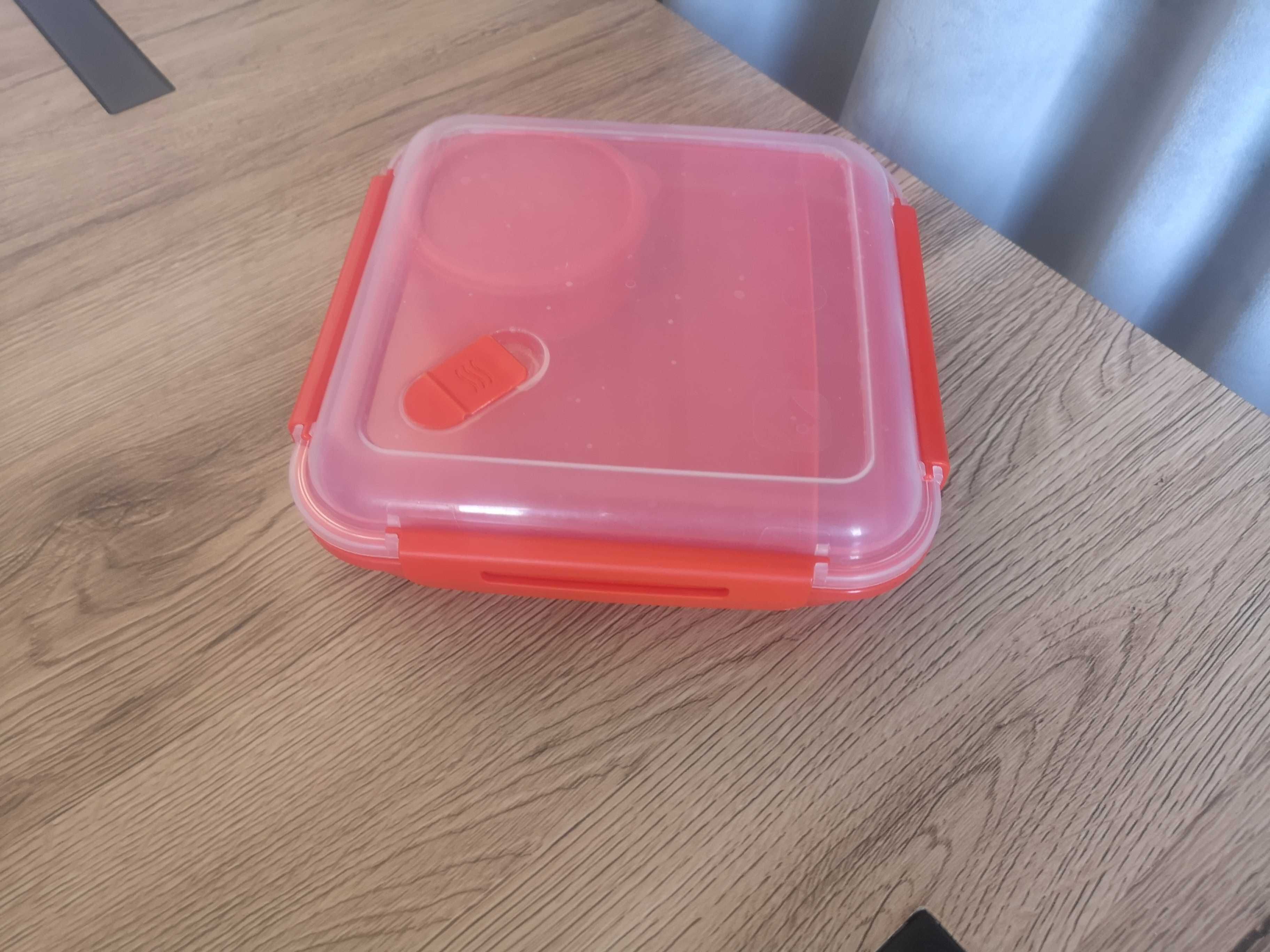 Plastikowy LUNCHBOX