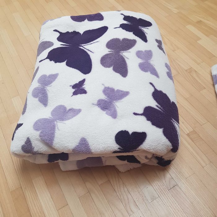 Cieplutki koc plus poszewka na poduszkę 40/40