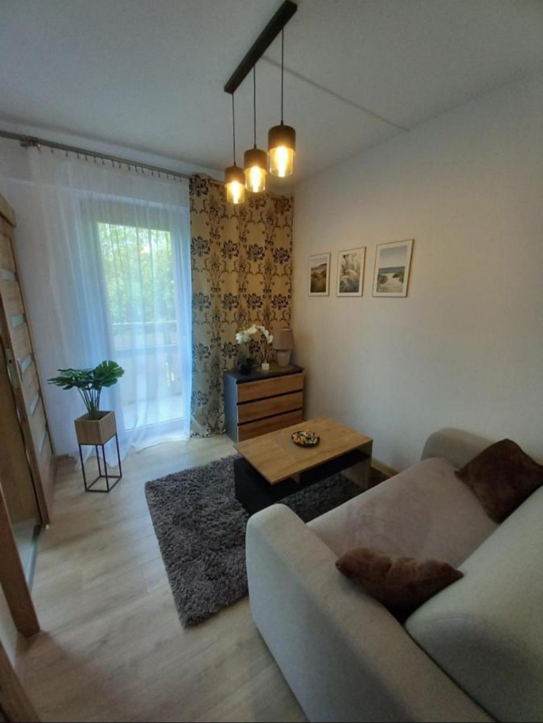 Apartament  na doby, parking.