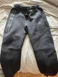 nike tech fleece preto