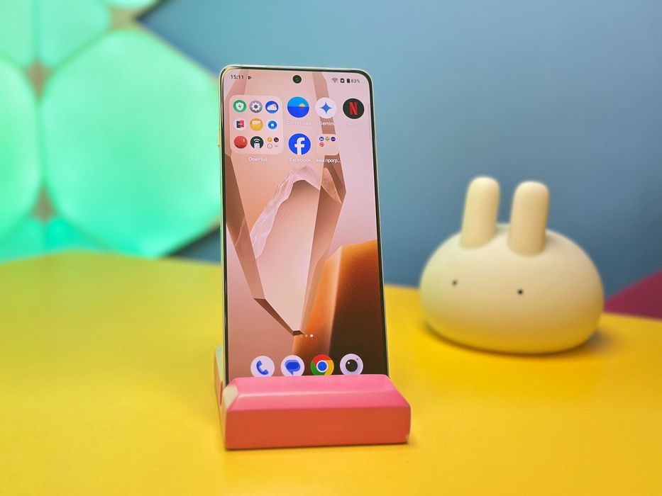 Смартфон OnePlus 13R 12/256GB Global Astral (1214) Б/У З ГАРАНТІЄЮ