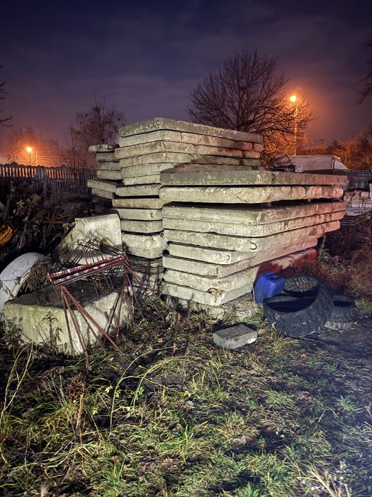 Betonowe płyty drogowe