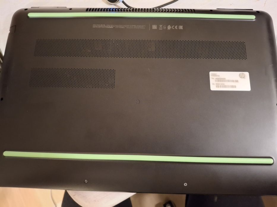 Laptop gamingowy HP Pavilion 16gb ramu, 1TB SSD, GTX1050, i5-8300H