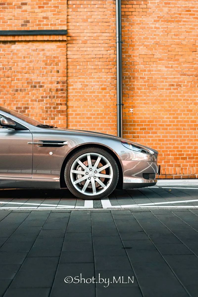 Aston Martin DB9 Bezwypadkowy, Top Stan, Gotowy Do Jazdy