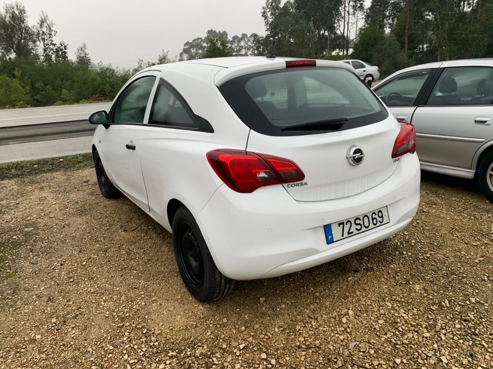 Opel corsa 1.3CDti comercial