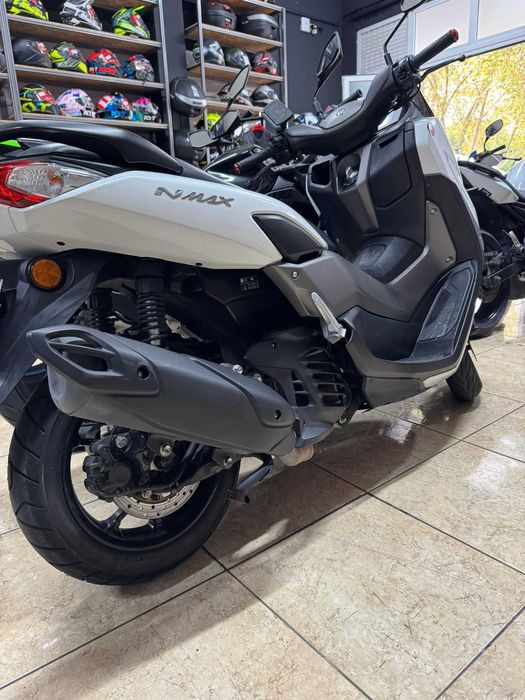 N -MAX 125 ANO 2022