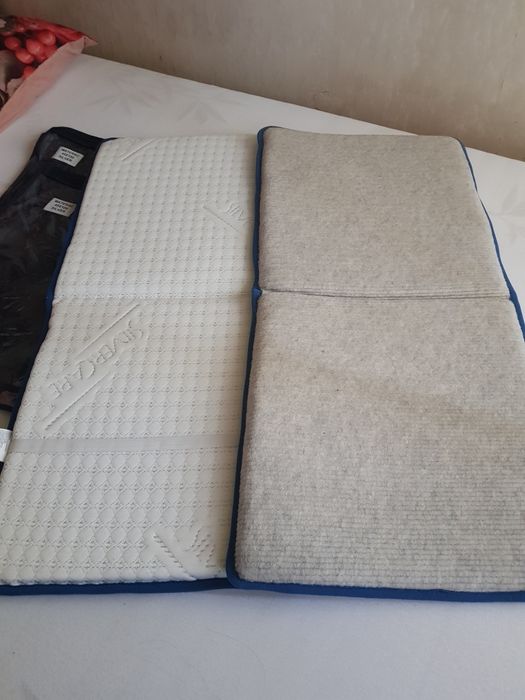 Materac zdrowotny 45 x 100 cm.